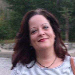 Meet your Posher, Traci